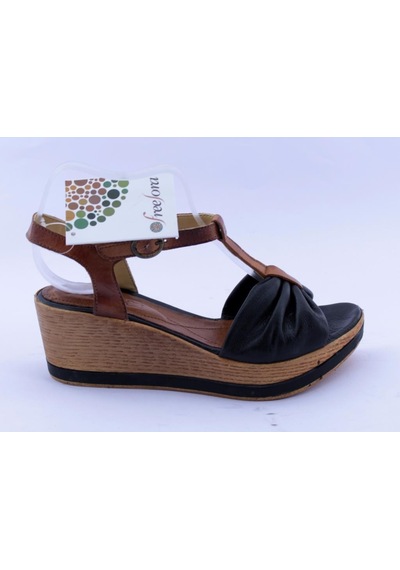 Freelora 9441 Hakiki Deri Bayan Sandalet 001