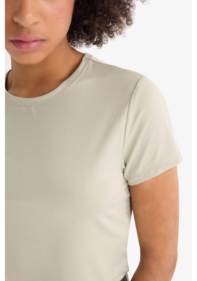 DeFactoFit Crop Bisiklet Yaka Basic Düz Sporcu Kısa Kollu Tişört D7295AX25SPKH513