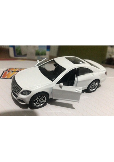 Oyuncak Metal Model Araba Açılır Kapı 1/36 Çek Bırak Beyaz Bentley