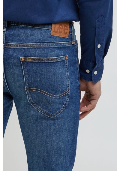 Lee Luke Slim Fit Dar Kesim Düşük Bel Dar Paça Mavi Erkek Esnek Jean Denim Kot Pantolon L719AKA39 Mavi Lee Luke Slim Fit Dar Kesim Düşük Bel Dar Paça Mavi Erkek Esnek Jean Denim Kot Pantolon L719AKA39 Mavi