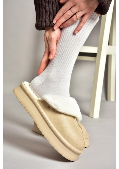 Fox Shoes T918264209 Bej İçi Peluş Kadın Terlik Bej