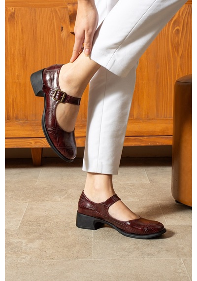 Dabab Shoes Clarıssa Kadın Bordo Ortopedik 4 Cm Topuklu Tokalı Yuvarlak Burun Balerin Babet Klasik Ayakkabı