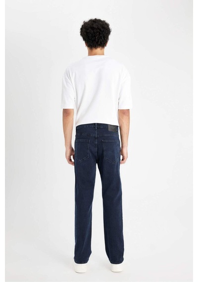 DeFacto Sergio Regular Fit Normal Kalıp Normal Bel Boru Paça Jean Pantolon	 W7086AZ24AUNM83