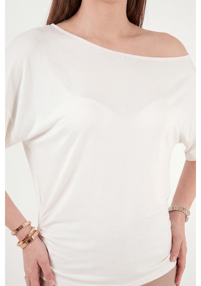 Lela Standart Fit Drape Detaylı Yarasa Kol T Shirt Bayan T Shirt 5866962 Ekru