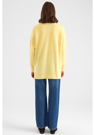 Olcay Taş Detaylı Soft Kumaş Oversize Triko Kazak Sarı 8290