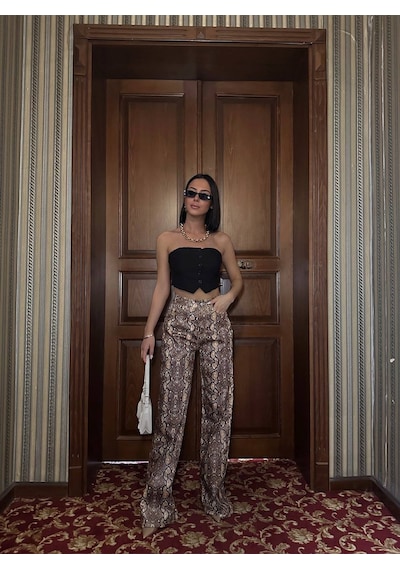 Metalik Yılan Derisi Snake Print Yüksek Bel Bol Paça Pantolon Kahverengi