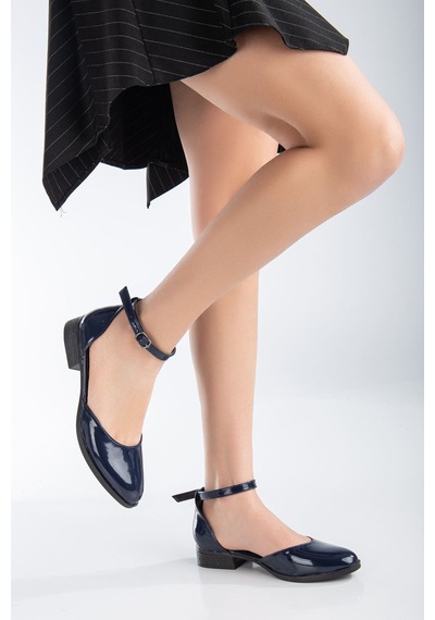 Tilda Kısa Topuk Rugan Ayakkabı Lacivert Lacivert