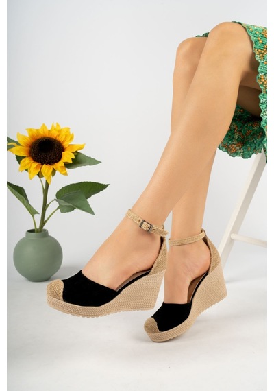 İrem Ayakkabı Dolgu Topuk Hasır Detaylı Karnıyarık Ayakkabı Siyah Süet Hasır Siyah Süet Hasır İrem Ayakkabı Dolgu Topuk Hasır Detaylı Karnıyarık Ayakkabı Siyah Süet Hasır Siyah Süet Hasır