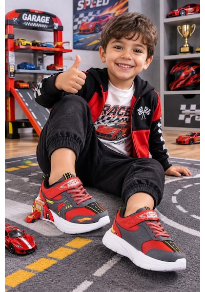 Mini Bonito Erkek Çocuk Ortopedik Garaj Tabanlı Spor Ayakkabı Çift Metal Arabalı Tasarım Füme Mini Bonito Erkek Çocuk Ortopedik Garaj Tabanlı Spor Ayakkabı Çift Metal Arabalı Tasarım Füme