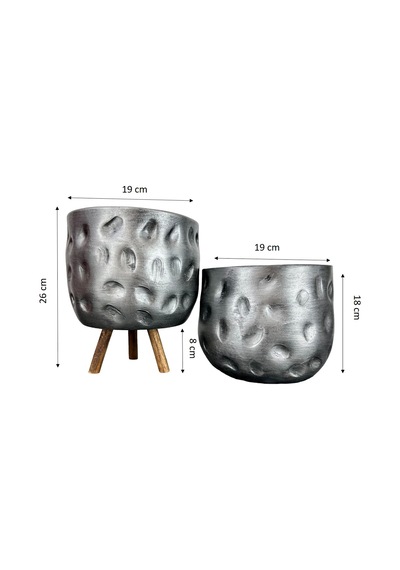 Bitki Tasarımı Ev Dekorasyon Aksesuar Gümüş Desenli Toprak Saksı Saksılık Salon Çiçeklik İkili Set Ayaksız - 3 Ayaklı- 19 CM Bitki Tasarımı Ev Dekorasyon Aksesuar Gümüş Desenli Toprak Saksı Saksılık Salon Çiçeklik İkili Set Ayaksız - 3 Ayaklı- 19 CM