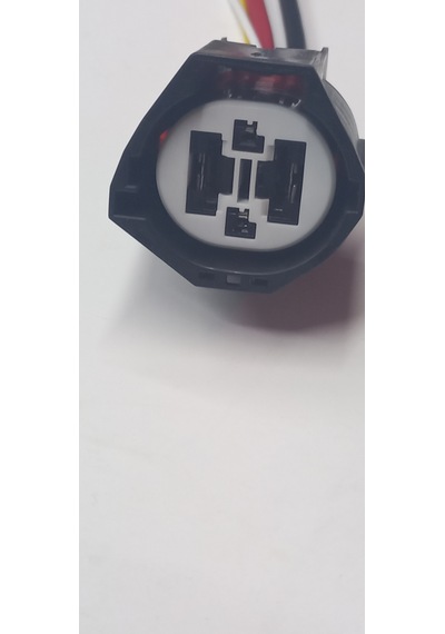 Volvo Fan Motor Role Soketi 3k022
