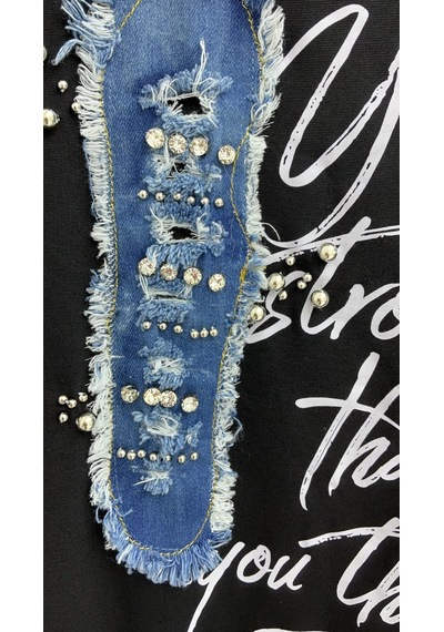 La Velina Büyük Beden Asimetrik Şifon Detaylı Taş Ve Denim Aplikeli Baskılı Rahat Kesim Kadın Bluz Siyah La Velina Büyük Beden Asimetrik Şifon Detaylı Taş Ve Denim Aplikeli Baskılı Rahat Kesim Kadın Bluz Siyah