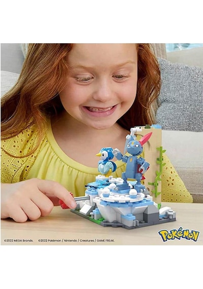 HKT20 MEGA Pokemon -  Piplup ve Sneasel Kış Macerası Seti 183 parça + 7 yaş