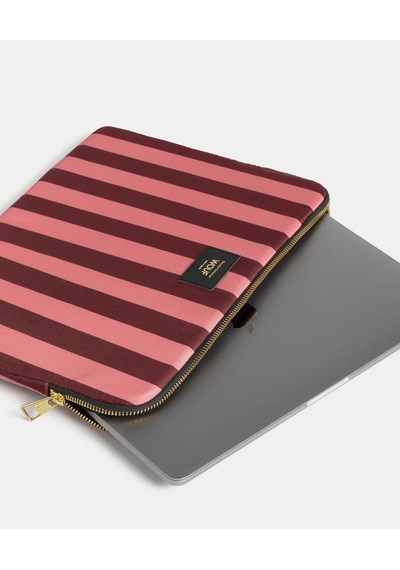 Wouf Sophie 15" & 16" Kadın Laptop Kılıfı Sb260038 38,5x27x2 Cm Pembe