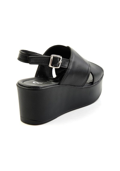 Bambi Siyah Leather Kadın Sandalet K05040030503 Siyah