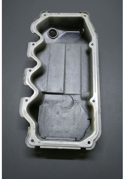 Ford Escort Cvh 1,6 Cl Karbüratörlü Külbütör Subap Kapağı 1980 - 2001 94sf 6582 Aa -