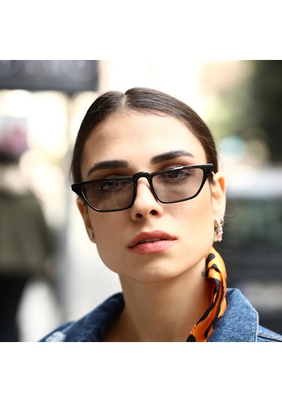 Livia Füme Kadın Güneş Gözlüğü Siyah