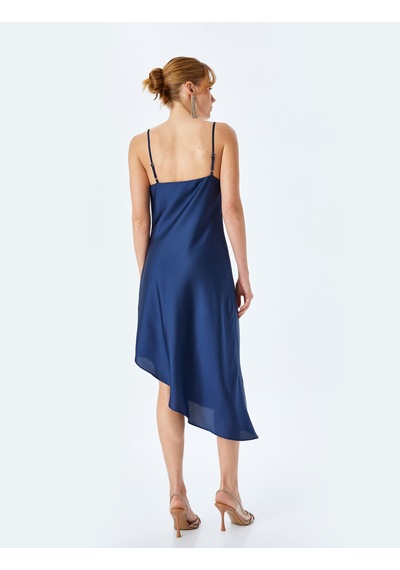 Koton İp Askılı Degaje Yaka Asimetrik Midi Slip Saten Elbise Lacivert 5sak80008fw Lacivert Koton İp Askılı Degaje Yaka Asimetrik Midi Slip Saten Elbise Lacivert 5sak80008fw Lacivert