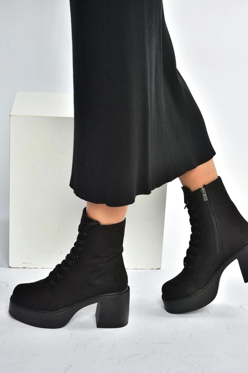 Fox Shoes V726681502 Siyah Süet Kalın Topuklu Bağcıklı Kadın Bot Siyah-Süet