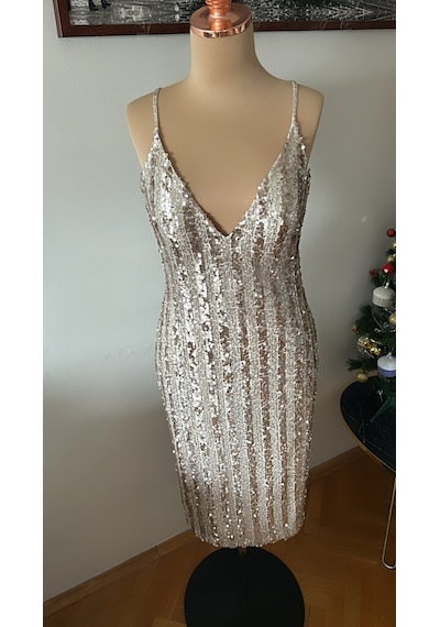 Chica Rosa Fashion Dore Işıltılı Pullu Askılı Midi Elbise