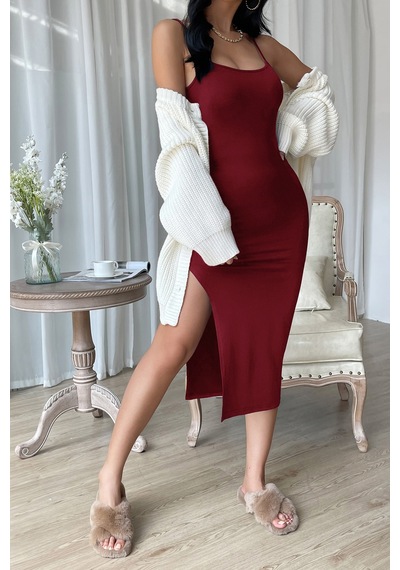 Ang Butik Kadın Bordo Yırtmaçlı Diz Altı Vücüdu Saran Gecelik