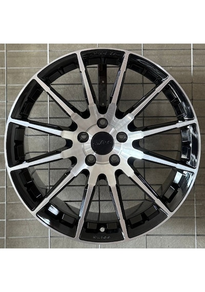 5 112 19 8.0 Et40 Ch73.1 Black Diamond Arceo Asw03 Jant