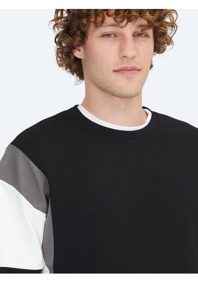 Kip Siyah Bisiklet Yaka Sweatshirt Siyah -