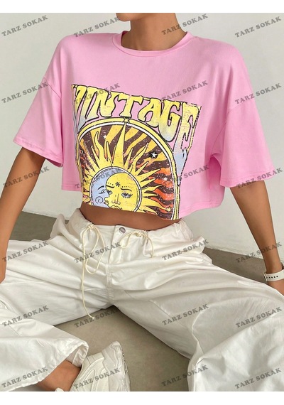 Flood Of Style Crop Ckod-232913 Sun & Letter Grafikli Düşük Omuz Kısa Pembe