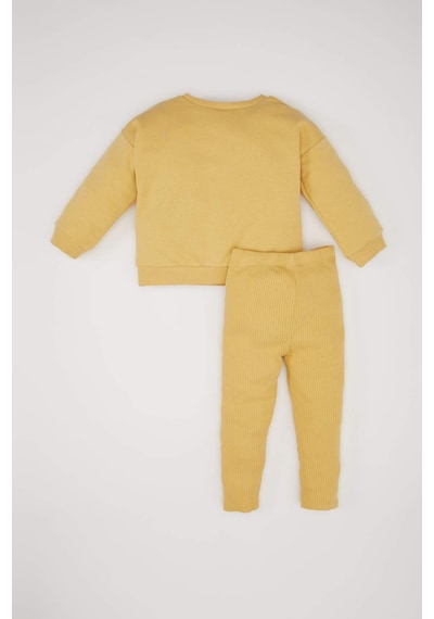 DeFacto Kız Bebek 2'li Takım Bisiklet Yaka Dokuma Etiketli Sweatshirt Beli Lastikli Tayt E2216A524WNYL516 Sarı DeFacto Kız Bebek 2'li Takım Bisiklet Yaka Dokuma Etiketli Sweatshirt Beli Lastikli Tayt E2216A524WNYL516 Sarı