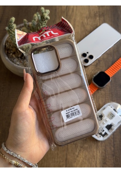 Apple iPhone 16 Pro Max Uyumlu Darbelere Hava Filtreli Yüksek Kamera Korumalı Şık West Silikon Kılıfı Kahverengi Apple iPhone 16 Pro Max Uyumlu Darbelere Hava Filtreli Yüksek Kamera Korumalı Şık West Silikon Kılıfı Kahverengi