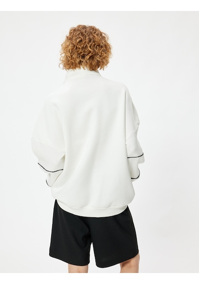Koton Oversize Sweatshirt Yarım Fermuarlı Kolej Baskılı Şardonlu Ekru 5wal10035ık Ekru Koton Oversize Sweatshirt Yarım Fermuarlı Kolej Baskılı Şardonlu Ekru 5wal10035ık Ekru