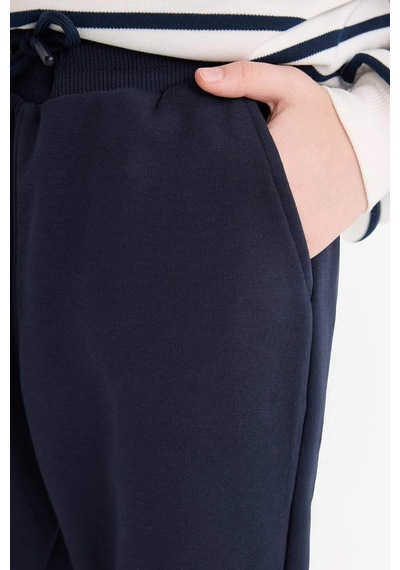 Defacto Erkek Çocuk Regular Fit Pantolon R5970a625aunv253 Lacivert Defacto Erkek Çocuk Regular Fit Pantolon R5970a625aunv253 Lacivert