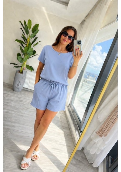 Buğrahayalin Kadın Kısa Kollu Yakası Açık Modal Bluz Ve Bağcıklı Kısa Şort Ikili Takım Mavi Buğrahayalin Kadın Kısa Kollu Yakası Açık Modal Bluz Ve Bağcıklı Kısa Şort Ikili Takım Mavi
