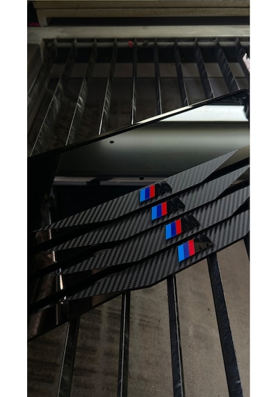 Bmw Özel Karbon Kaplı Pleksi Plakalık
