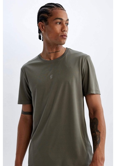 DeFactoFit Slim Fit Dar Kesim Bisiklet Yaka Baskılı Sporcu Kısa Kollu Tişört X6142AZ24AUKH398