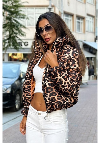 Leopar Desenli Dik Yaka Kısa Şişme Mont Çok Renkli