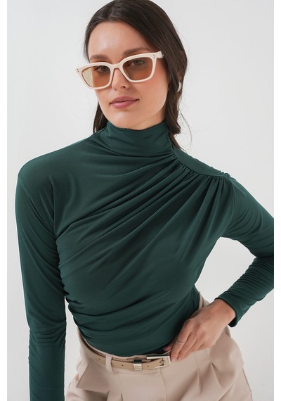 Hiccup Bdart Drape Detaylı Vücuda Oturan Dik Yaka Bluz Zümrüt Yeşili