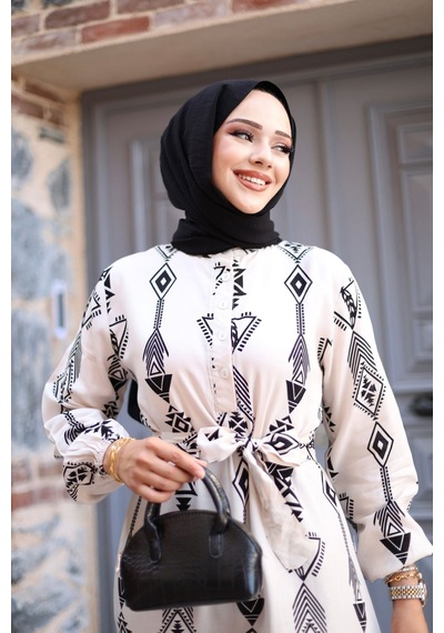 Hira Life Fashion Kadın Tesettür Geometrik Desen Önü Düğmeli Ve Bel Kuşaklı Viskon Elbise Beyaz Beyaz Hira Life Fashion Kadın Tesettür Geometrik Desen Önü Düğmeli Ve Bel Kuşaklı Viskon Elbise Beyaz Beyaz