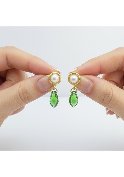 Vaoov 14k Altın Kaplama Yeşil Kristal Taşlı İnci Küpe Gold