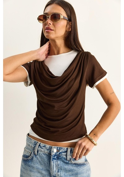 Shade Kadın Çift Kat Görünümlü Degaje Yaka Kısa Kol T-shirt 6140 60286132 - Acı Kahve Acı Kahverengi