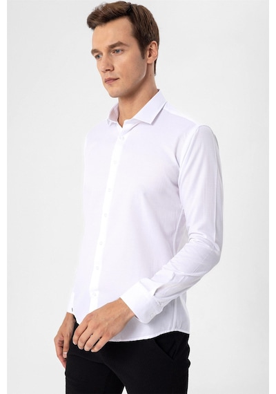 Süvari Beyaz Slim Fit Armürlü Klasik Yaka Gömlek Beyaz Süvari Beyaz Slim Fit Armürlü Klasik Yaka Gömlek Beyaz