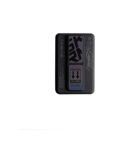 Skinarma Kira Kobai Holografik Tasarımlı Standlı Wireless Ve Pd Özellik Powerbank 20w 10000mah Siyah