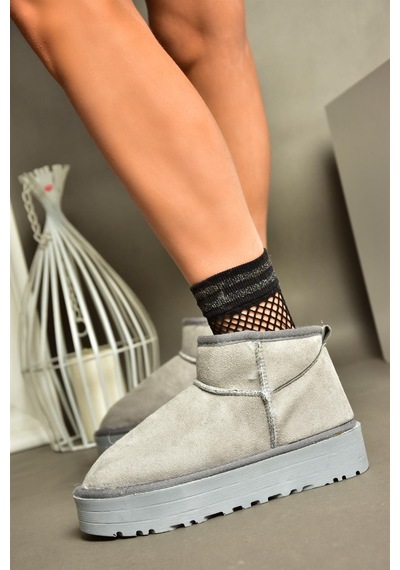 Fox Shoes R612033402 Süet İçi Tüylü Kalın Tabanlı Yarım Kadın Bot Gri