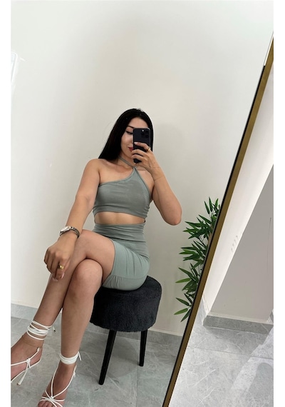 Boutiquen Pencere Detaylı Boyundan Bağlamalı Mint Elbise Yeşil
