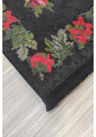 Karabağ Yolluk Yeşil Siyah Mutfak Halısı Yıkanabilir Kilim