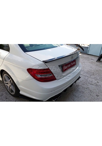 Mercedes C180 Spoiler --Fibersan Tuning