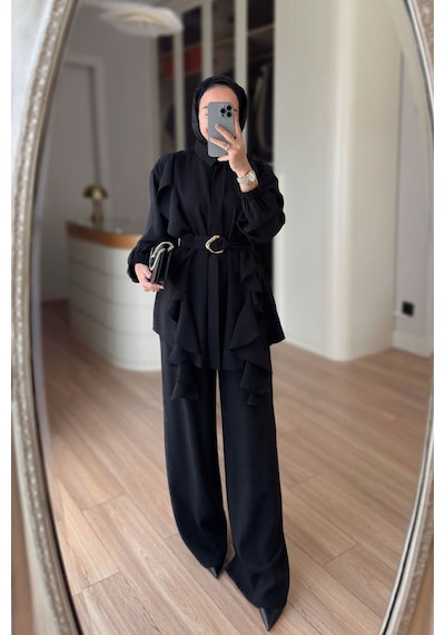Ka Hijab Fırfır Detaylı Kuşaklı Takım - Siyah