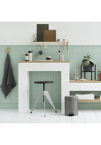 Brabantia Çöp Kutusu 5 Litre Newicon Pedallı Platin 112683