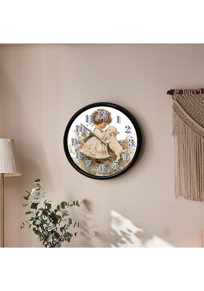 Sevimli Kız Çocuğu Ve Kuzu Dostluğu Temalı Dekoratif Duvar Saati 28 Cm Sessiz Mekanizma Çok Renkli
