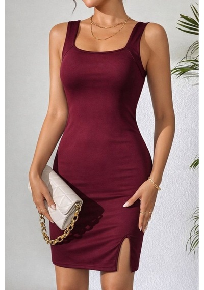 Butik İstanbul Kadın Askılı Kare Yakalı Yırtmaçlı Kısa Dalgıç Elbise Bordo Butik İstanbul Kadın Askılı Kare Yakalı Yırtmaçlı Kısa Dalgıç Elbise Bordo